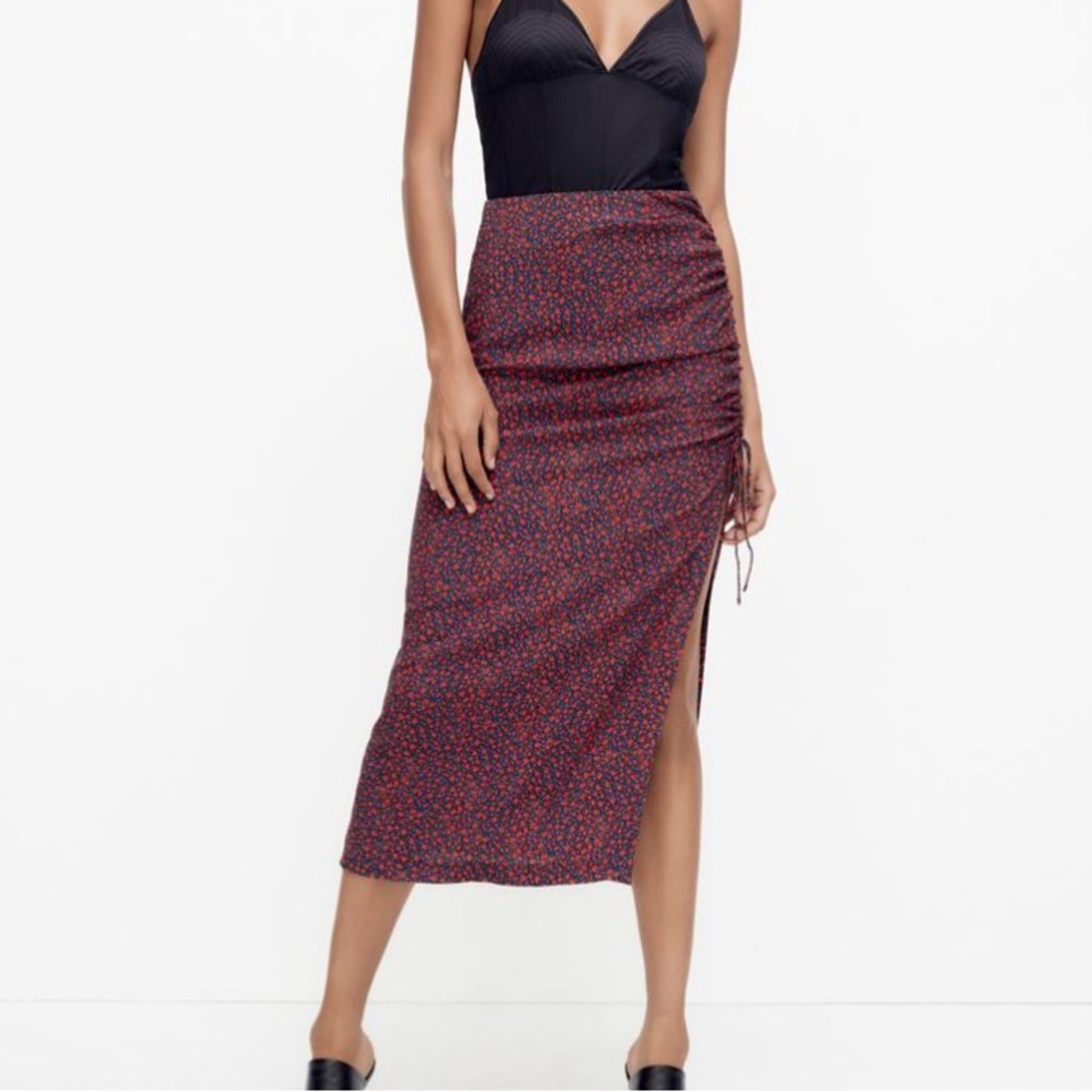 Zara Red Midi Pencil Skirt with Slit for Casual Work